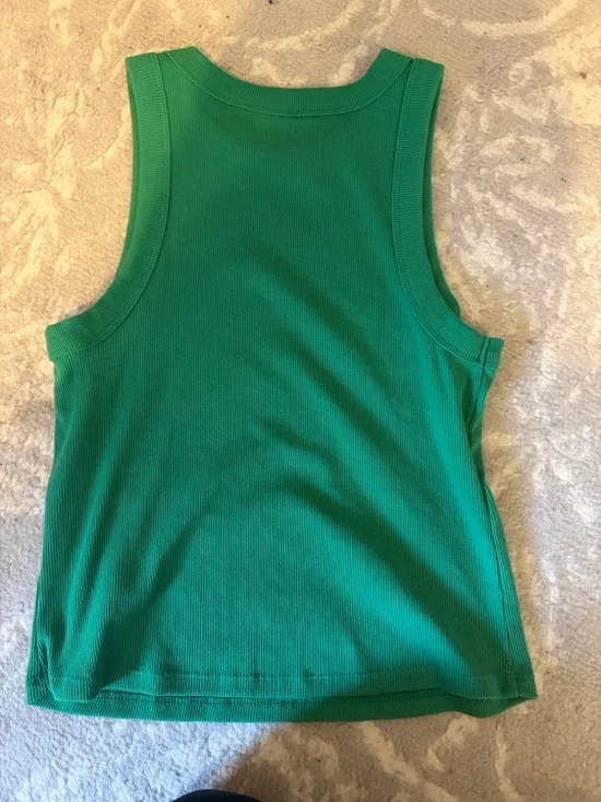 Old Navy Kelly Green Ribbed Tank Top - Picture 2 of 2